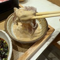Sloth Sukiyaki & Shabu Bar ทรู ดิจอตอล พาร์ค