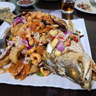 เมนูของร้าน ลาบกลางทุ่ง