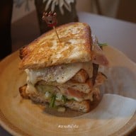 Junya Bake & Brew - Ratchaphruek Rama 5