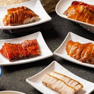 BBQ 220c วัน วัน ฟู้ดอเวนิว สามัคคี