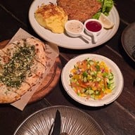 เมนูของร้าน Mama Dolores - Mediterranean Restaurant เย็นอากาศ