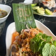 ร้านอาหารฉุย จันทบุรี