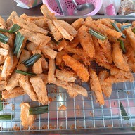 กินตะ ไก่อบซอสโฮมเมด กะ กล้วยทอดมั้ย คูคต