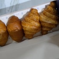 เมนูของร้าน Wolf Croissanterie Ladprao71