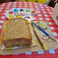 เมนูของร้าน Milemily closet studio ตลาดขายส่งต้นไม้พระเงิน ซอย2