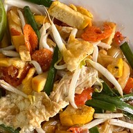 ป้าตุ้มผัดไทย ปากซ.สาธุ 57