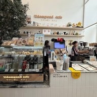 บรรยากาศ อุดมพร คาเฟ่ (Udompond cafe) กาญจนบุรี