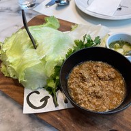 เมนูของร้าน Another Hound Café ดิเอ็มโพเรียม