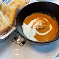 เมนูของร้าน Another Hound Café ดิเอ็มโพเรียม