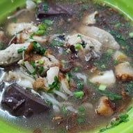 เมนูของร้าน ข้าวเปียกเก้าเลี้ยว สาขา11 เวียงจันทน์ สาขา11 เวียงจันทน์