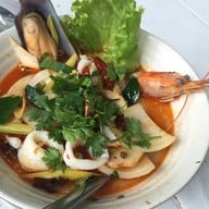 คั่วไก่นิมมาน นิมมานซอย17 (ซอยสายน้ำผึ้ง)