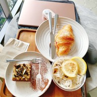 เมนูของร้าน The Corner Room EATERY & LIFESTYLE