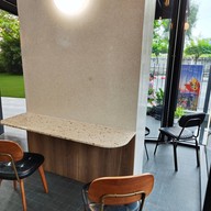บรรยากาศ The Corner Room EATERY & LIFESTYLE