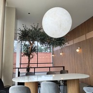 บรรยากาศ The Corner Room EATERY & LIFESTYLE