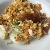 คั่วไก่นิมมาน นิมมานซอย17 (ซอยสายน้ำผึ้ง)