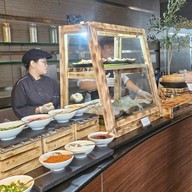 เมนูของร้าน Ploenchit All Day Dining