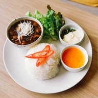 KRAFT salad & pasta by withspoon สาขา 515 victory