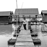 บ้านอิงน้ำรีสอร์ท