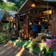 บรรยากาศ ตลาดซาวไฮ่