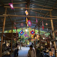 บรรยากาศ ตลาดซาวไฮ่