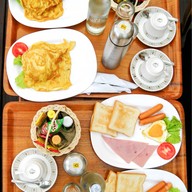 บ้านอิงน้ำรีสอร์ท