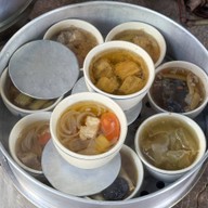 พ่อครัวเถื่อนยอดนักตุ๋น 91แยก1