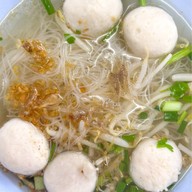 ก๋วยเตี๋ยวแม่ตุ๋มเจ๊ไนท์ ข้างวัดพระศรีฯ บางเขน  (เจ้าเก่าต้นตำหรับ) พหลโยธิน55