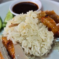 โกเฉ่าข้าวมันไก่ Stand alone ลาดกระบัง 54