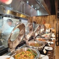 บรรยากาศ The Square โนโวเทล สยามสแควร์