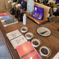 COFF & CAW บริษัท คอฟฟี่ แอนด์ มาคอว์ กรุ๊ป จำกัด