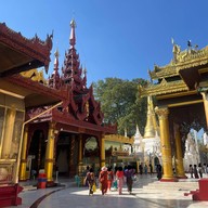 บรรยากาศ shwedagon pagoda