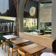 OMU พาร์คเลน เอกมัย