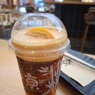 Kyo Roll En เซ็นทรัลเอ็มบาสซี่