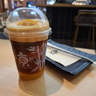 Kyo Roll En เซ็นทรัลเอ็มบาสซี่