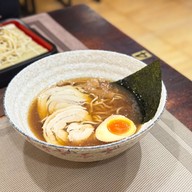 โฮชิยะ ราเมน & ดงบุริ รัชดา 36