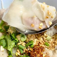 เกี๊ยวปลาเจ้ย้ง สาขา 1