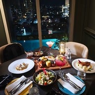 บรรยากาศ Bangrak Grill Grande Centre Point Surawong