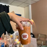 mustcoff. Sriracha