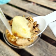 Adam n Eve Froyo The Commons Thonglor (Pop-Up)