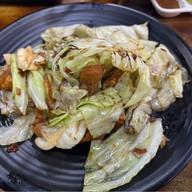 เล็กหงษ์ ข้าวต้มปลา ตลาดพลู