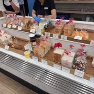 บรรยากาศ มนต์นมสด เสาชิงช้า