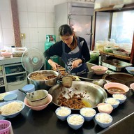 โตเกาเหลาเนื้อหนองมน