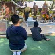 วัดศาลาลอย