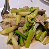 เมนูของร้าน ครัวอัปษร ถนนดินสอ