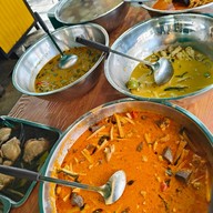 บ้านกับข้าว สาขา ปั้มน้ำมันซัสโก้