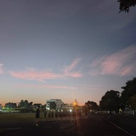 บรรยากาศ สนามฟุตบอล โรงพยาบาลสมเด็จพระปิ่นเกล้า