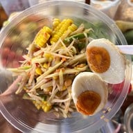 ส้มตำตลาดแตก ตลาดเมืองทองดอนเจดีย์