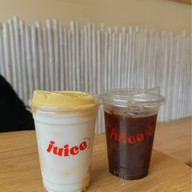 Juice Bar & Cafe
