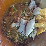 เมนูของร้าน ก๋วยเตี๋ยวลมโชย