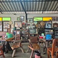 บรรยากาศ ก๋วยเตี๋ยวลมโชย